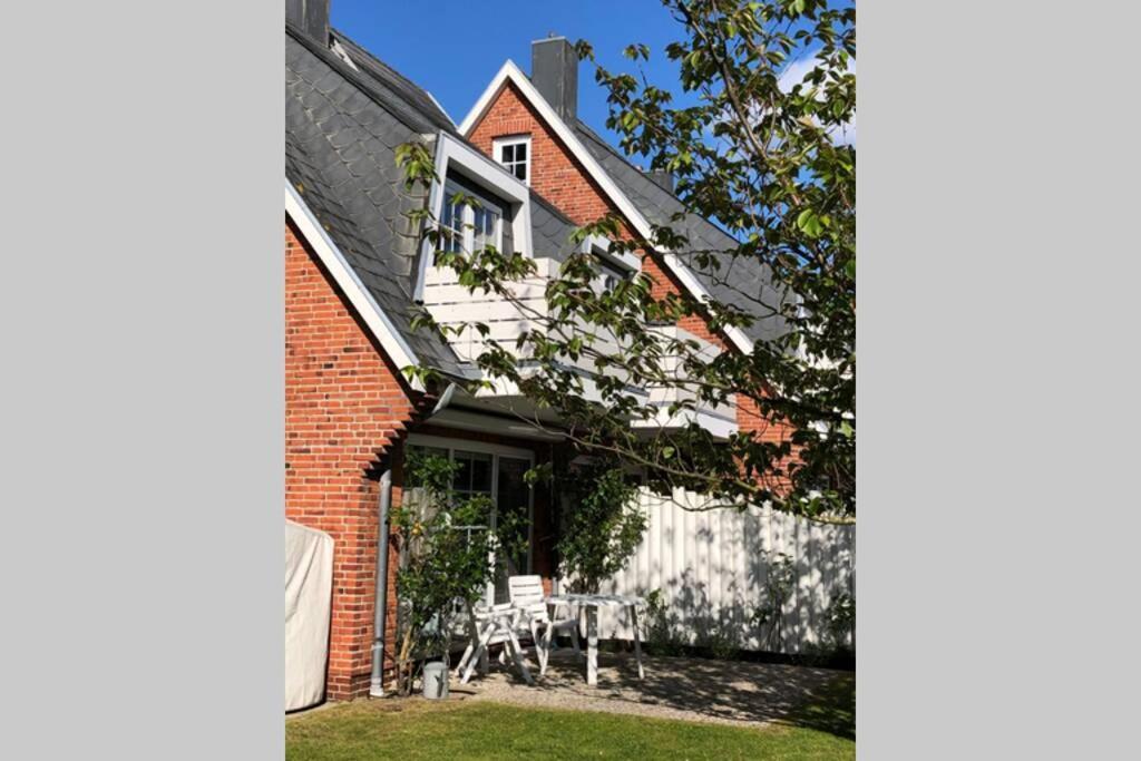 Apartment Martim Und Individuell In Mit Balkon *