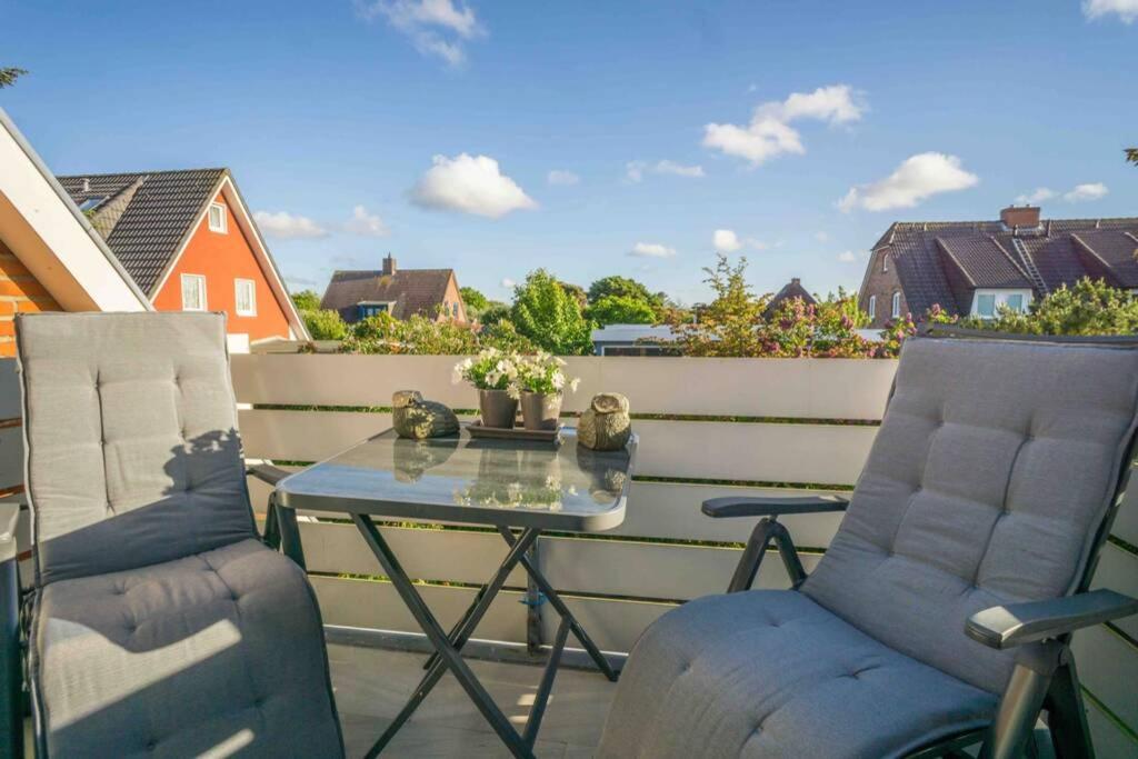 Apartment Martim Und Individuell In Mit Balkon *