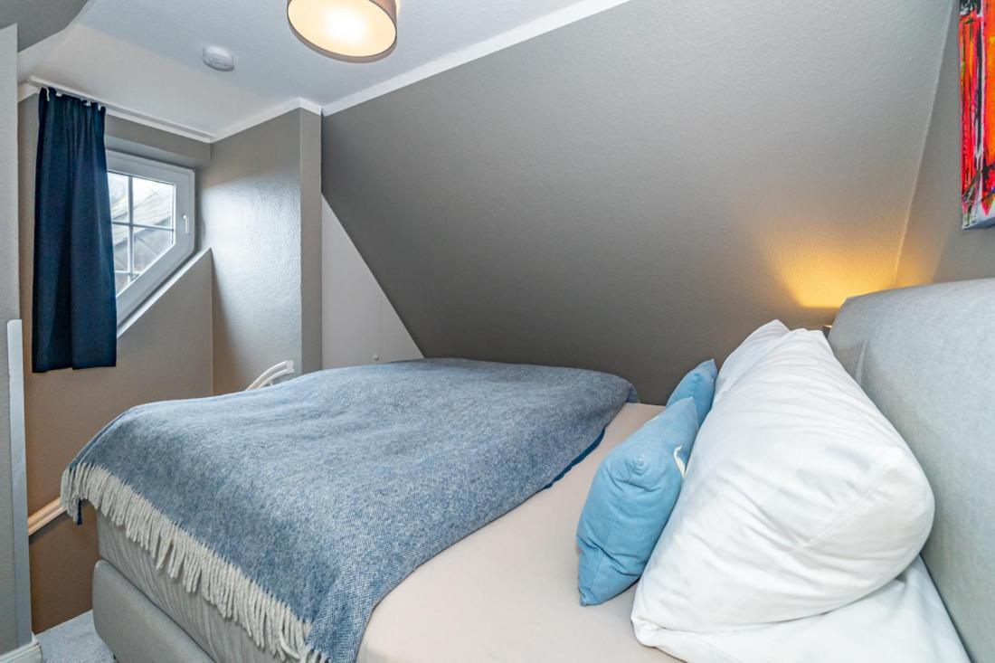 Apartment Martim Und Individuell In Mit Balkon