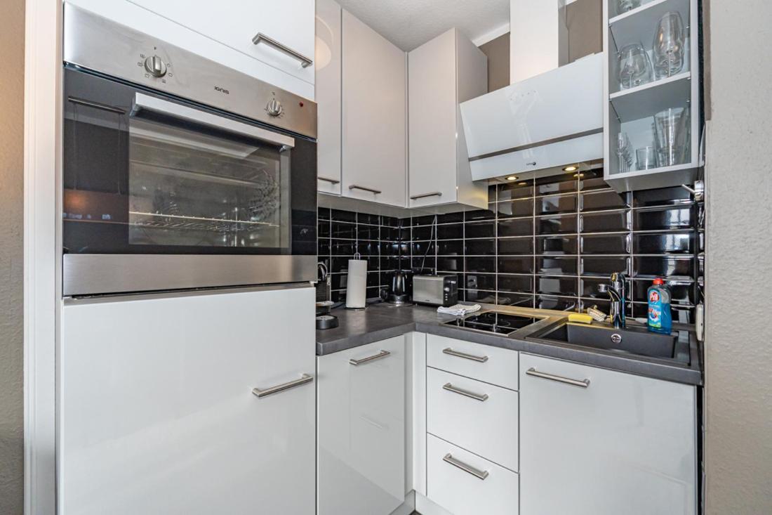 Apartment Martim Und Individuell In Mit Balkon *